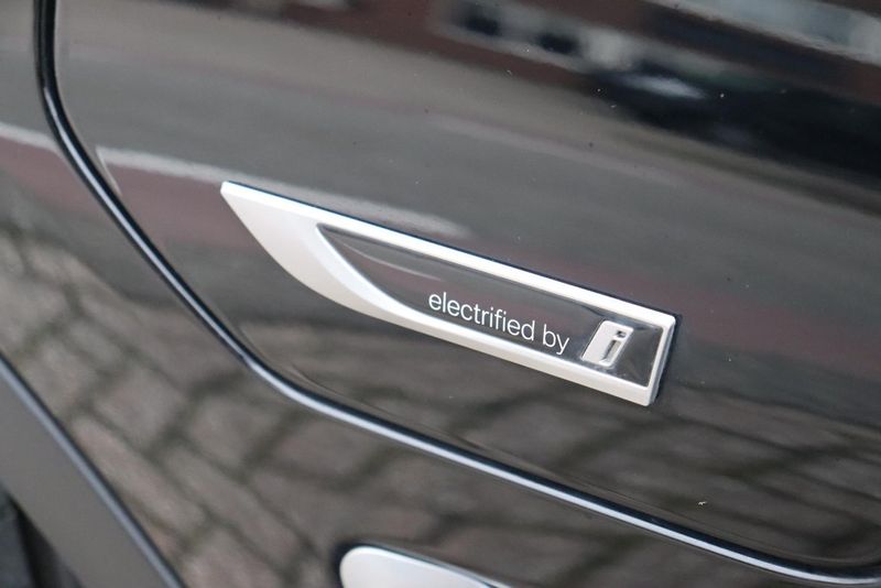 Vehicle Image 50