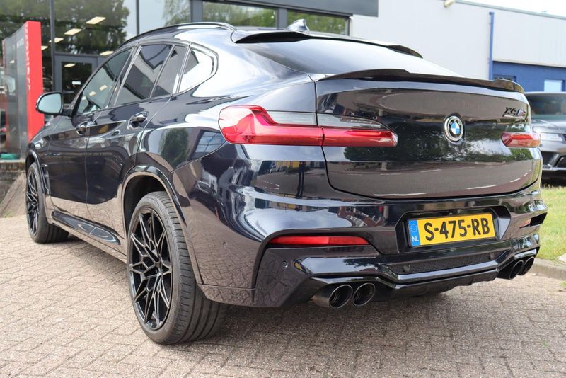 Vehicle Image 40
