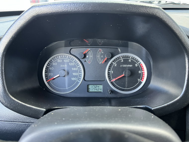 Vehicle Image 33