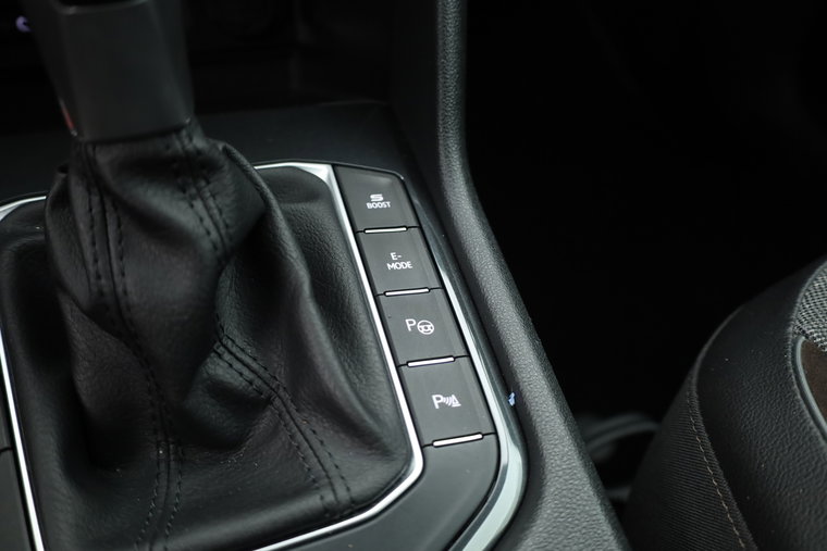 Vehicle Image 28