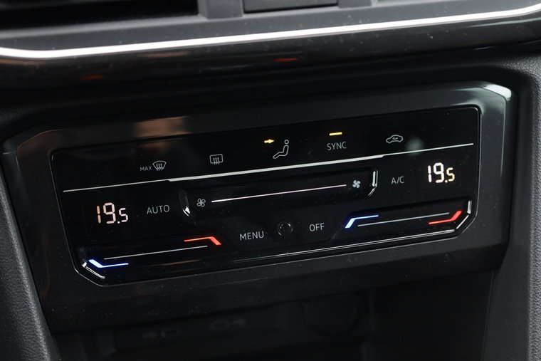 Vehicle Image 39