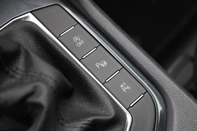 Vehicle Image 44