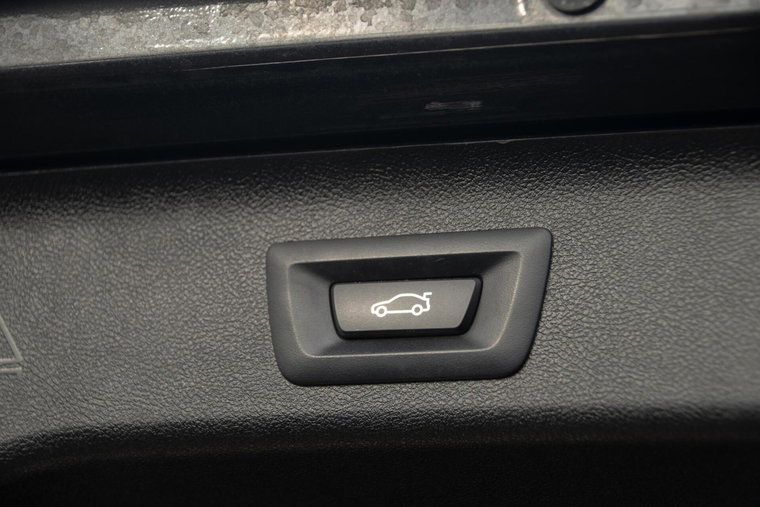 Vehicle Image 28