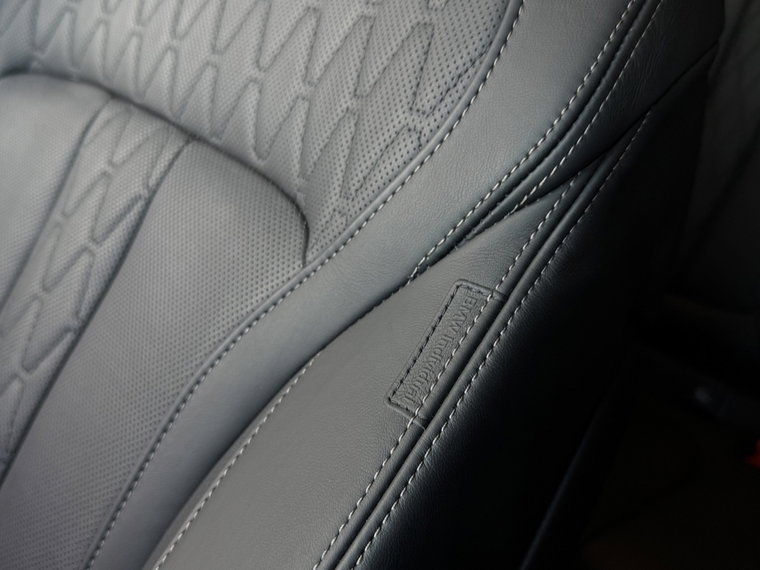 Vehicle Image 27