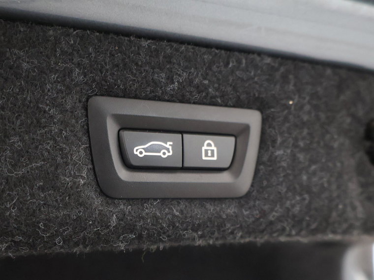 Vehicle Image 53
