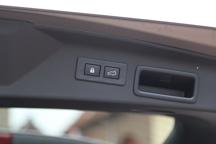 Vehicle Image 22