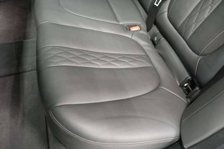 Vehicle Image 39