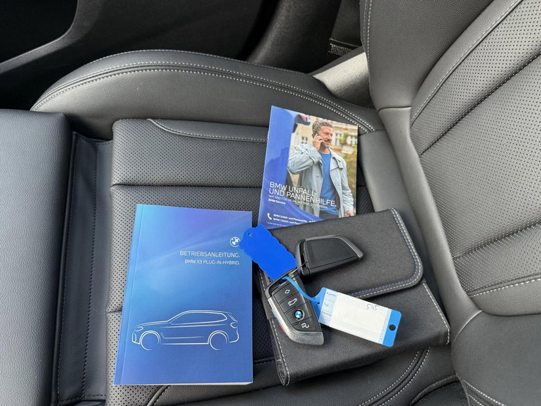 Vehicle Image 38