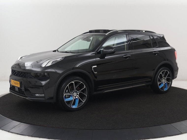 Lynk & Co 01