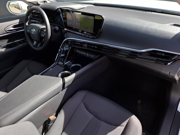 Vehicle Image 7