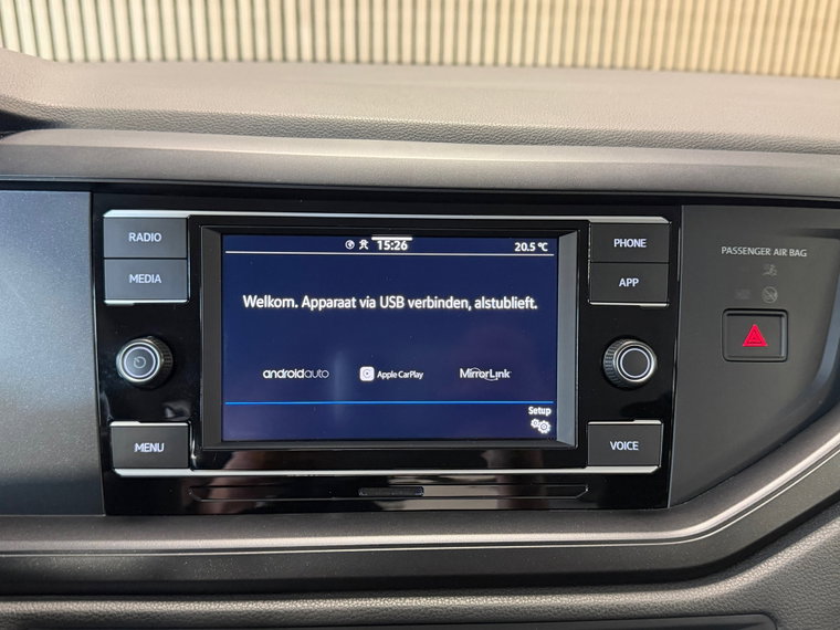 Vehicle Image 23