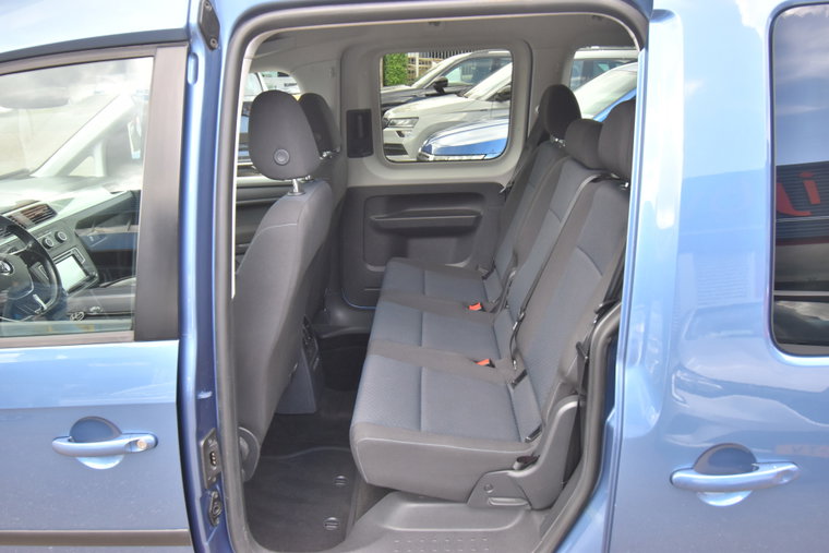 Vehicle Image 17