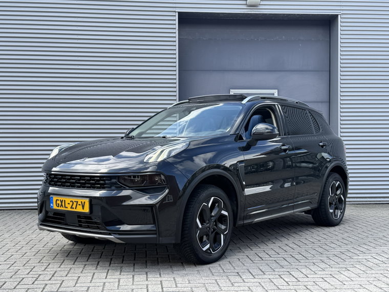 Lynk & Co 01