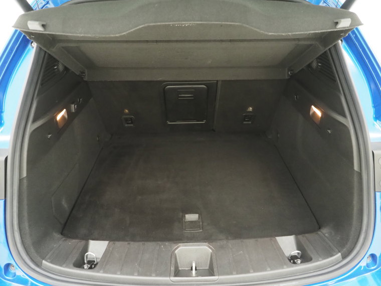 Vehicle Image 45