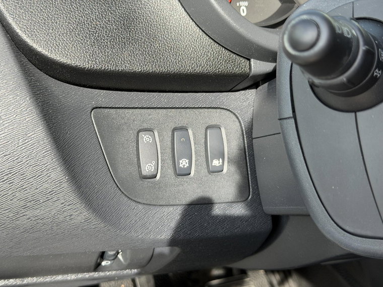 Vehicle Image 26