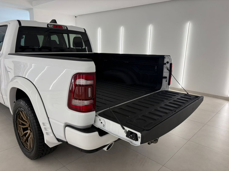 Vehicle Image 40