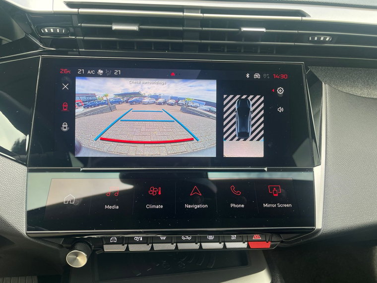 Vehicle Image 13