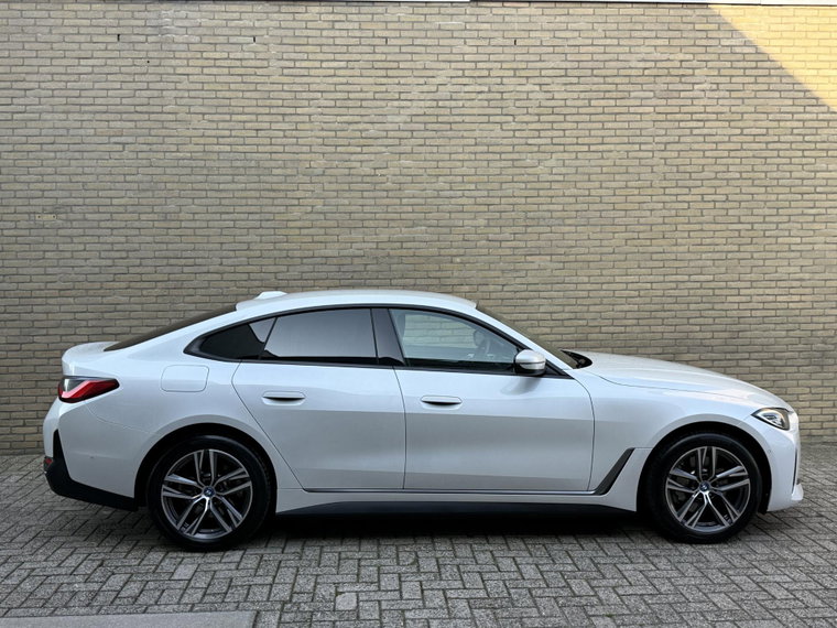 Vehicle Image 45