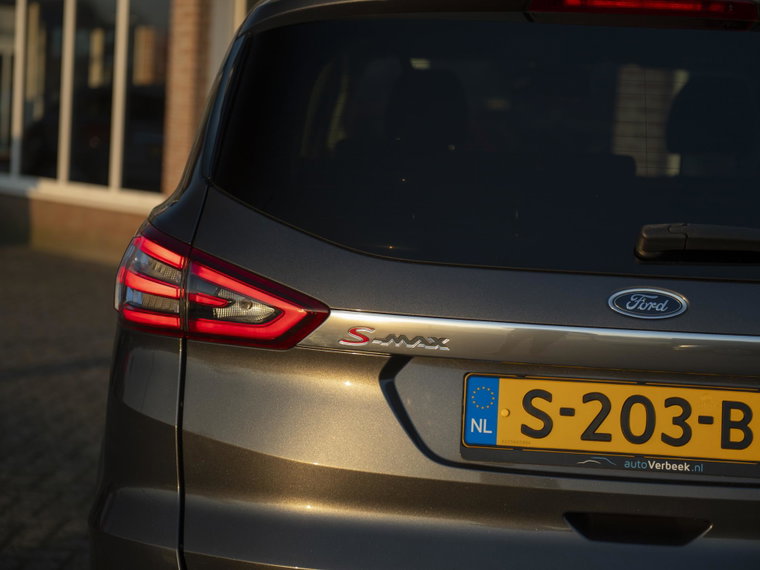 Vehicle Image 40