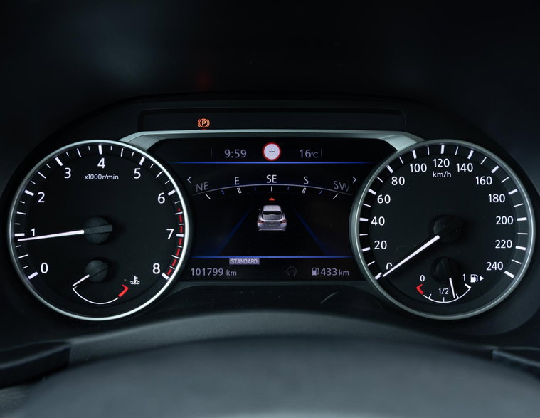 Vehicle Image 30