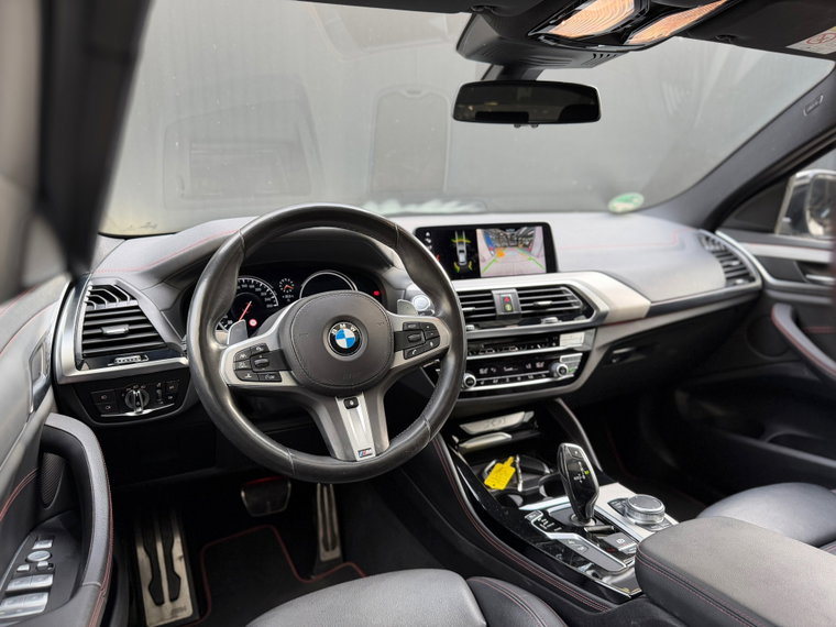 Vehicle Image 37
