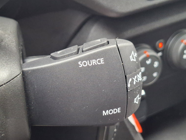 Vehicle Image 60