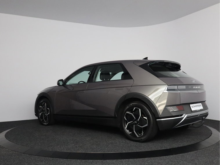 Vehicle Image 26