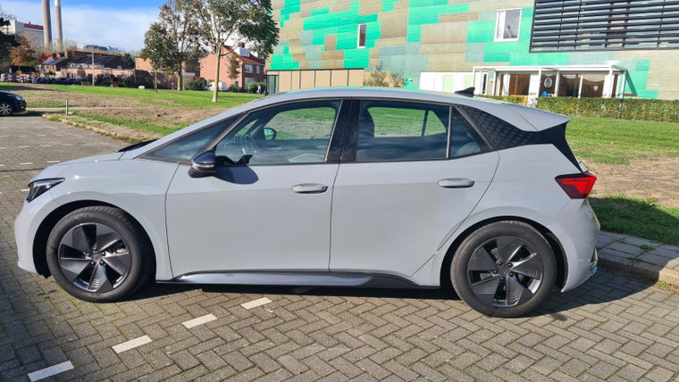 Vehicle Image 15