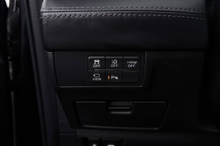 Vehicle Image 36