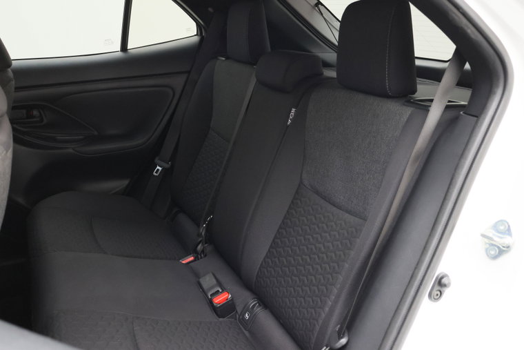 Vehicle Image 12