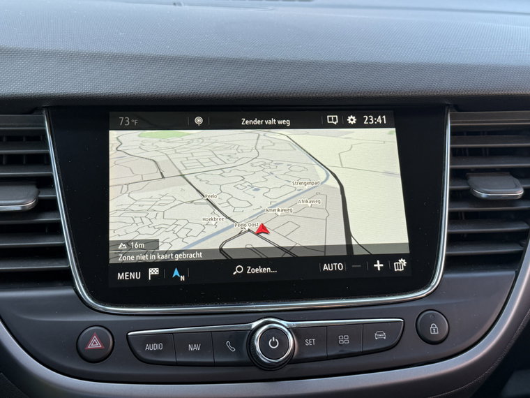 Vehicle Image 16