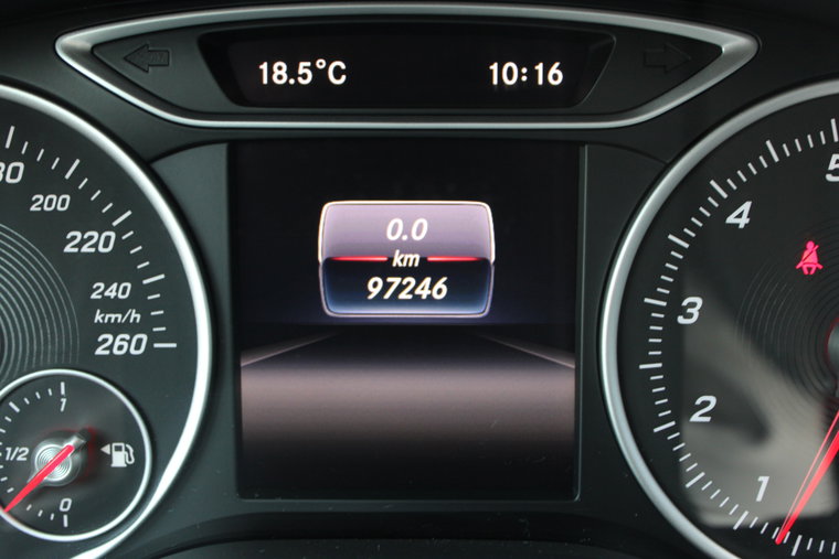 Vehicle Image 22