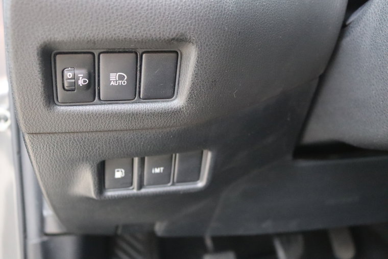 Vehicle Image 26