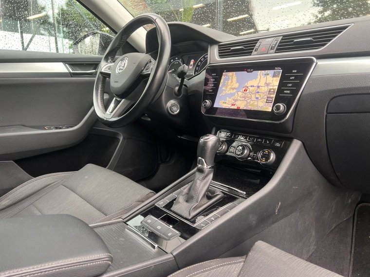 Vehicle Image 20