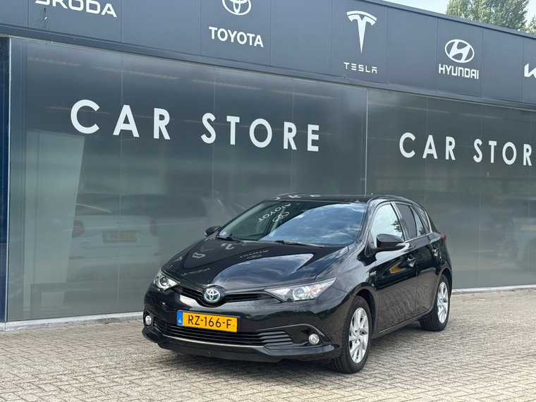 Vehicle Image 6