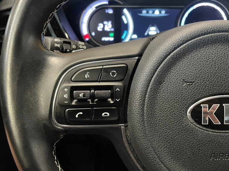 Vehicle Image 41