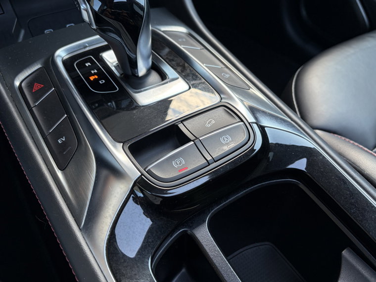 Vehicle Image 37