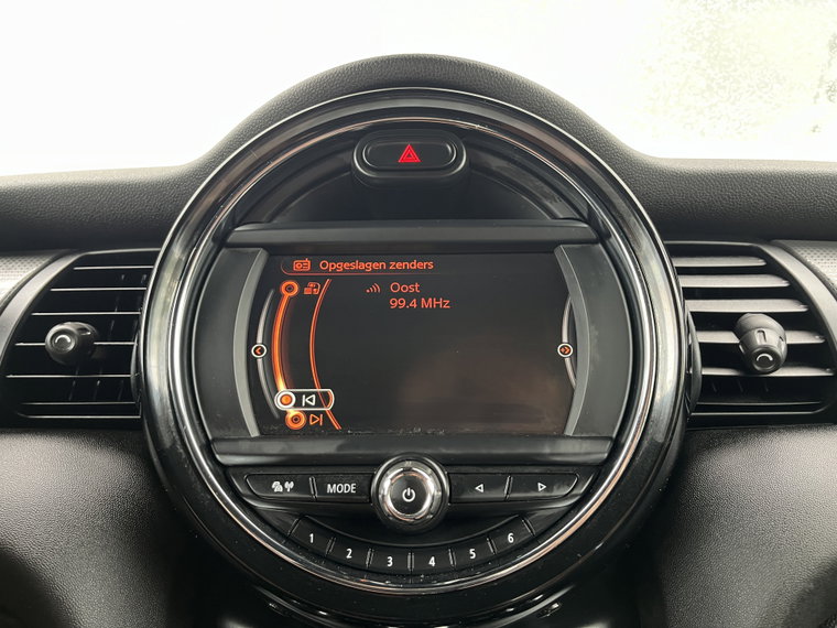 Vehicle Image 39