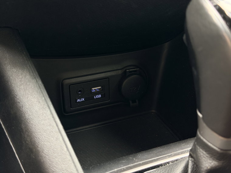 Vehicle Image 17