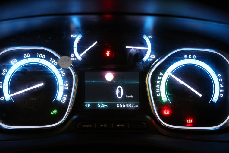 Vehicle Image 14