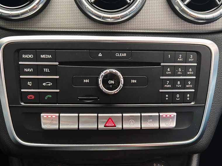 Vehicle Image 28