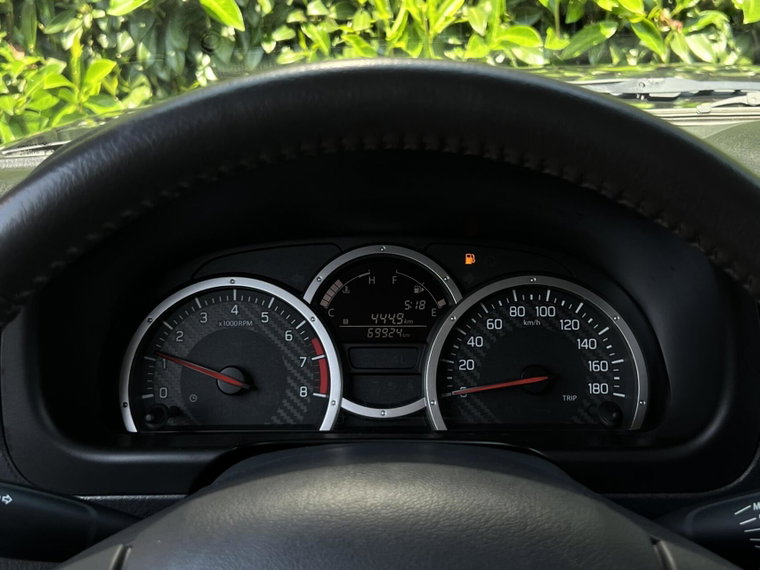 Vehicle Image 13