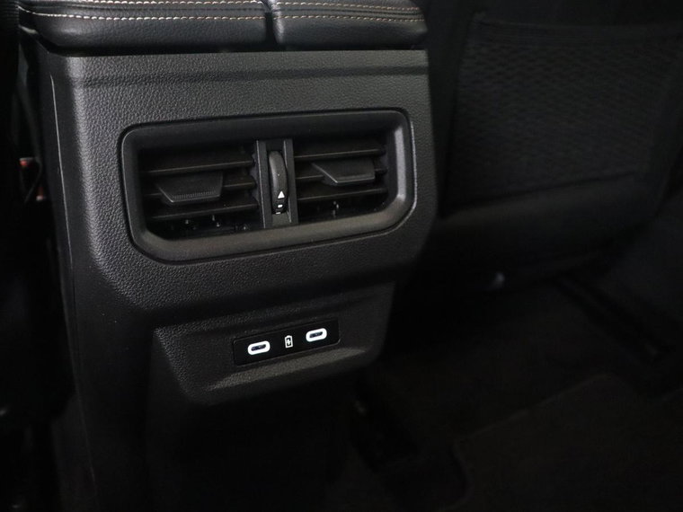 Vehicle Image 27
