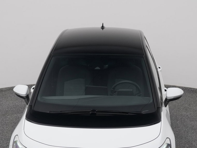 Vehicle Image 33