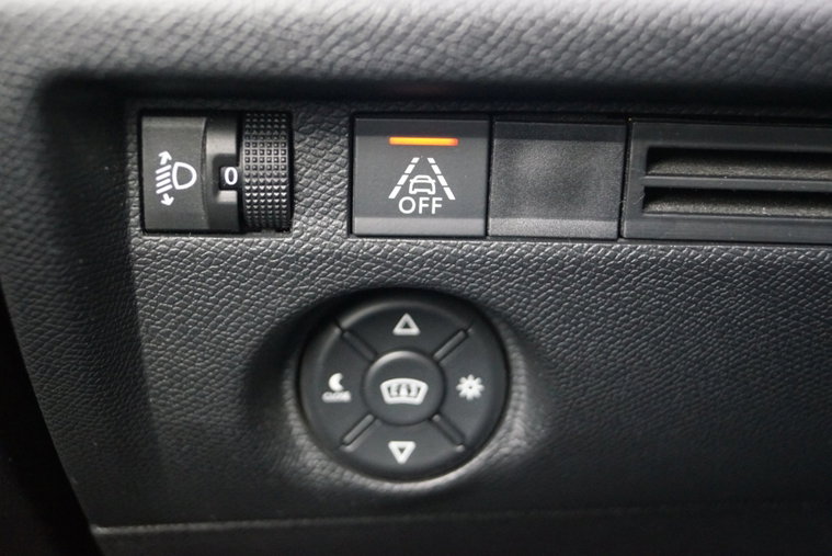Vehicle Image 53