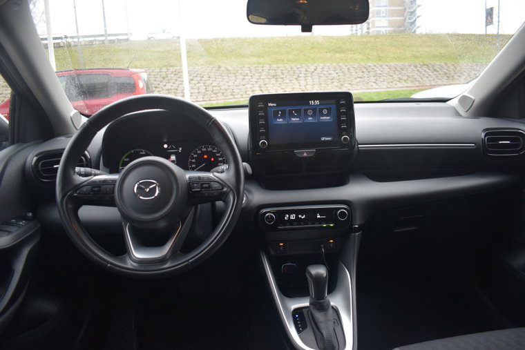 Vehicle Image 13