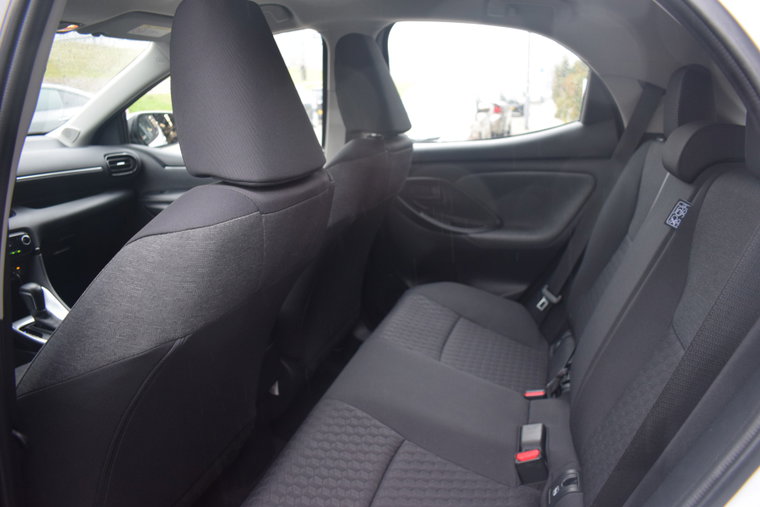 Vehicle Image 15