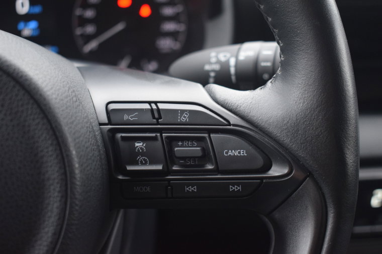 Vehicle Image 24