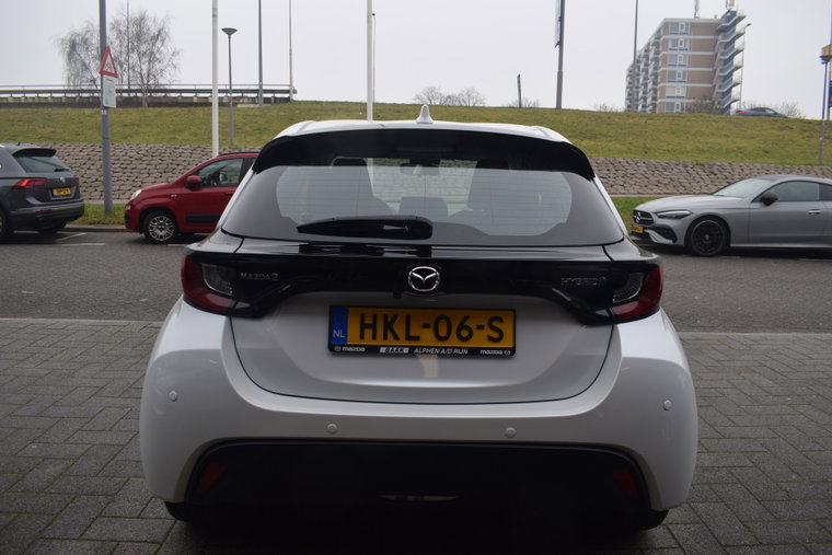 Vehicle Image 9