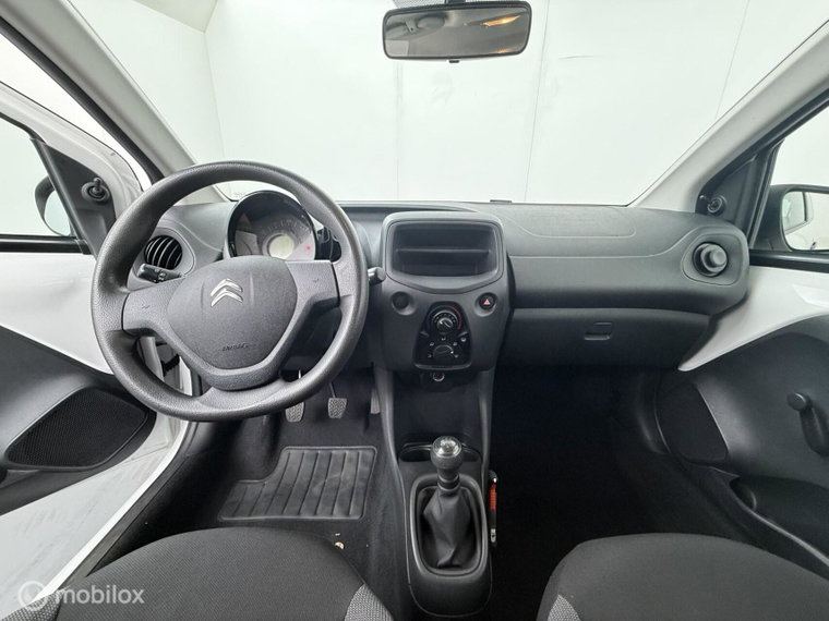 Vehicle Image 23